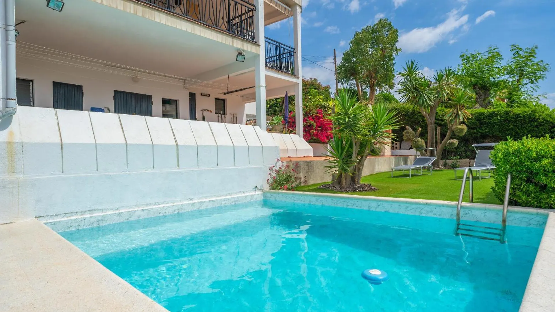 Homeholidaysrentals Himalaia - Costa Barcelona Σάντα Σουζάνα Βίλα