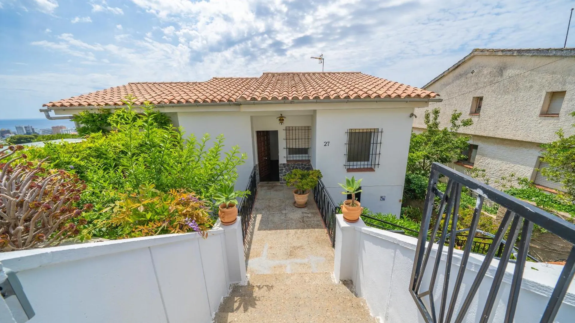 Homeholidaysrentals Himalaia - Costa Barcelona Σάντα Σουζάνα 0*,  Ισπανία